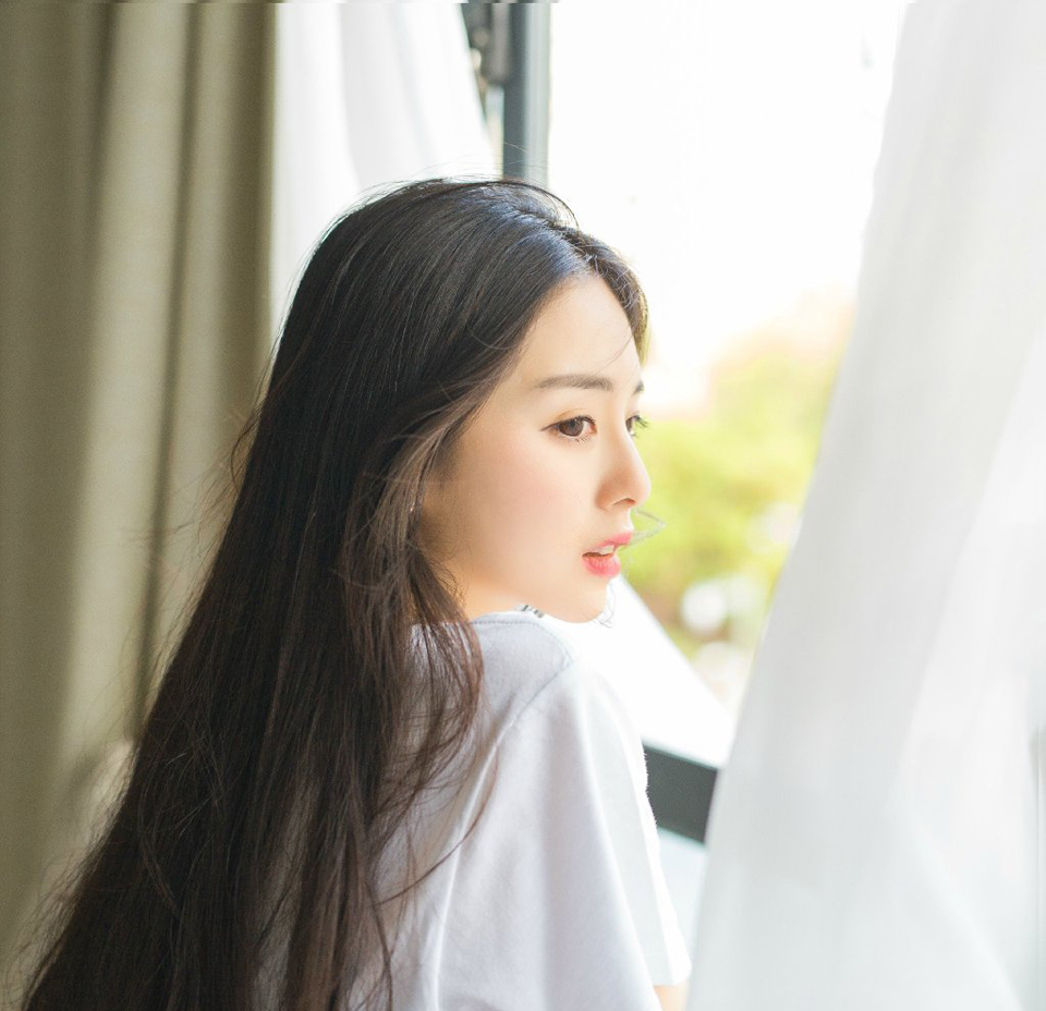 “这……”斥候苦涩的看了邓贤一眼。
